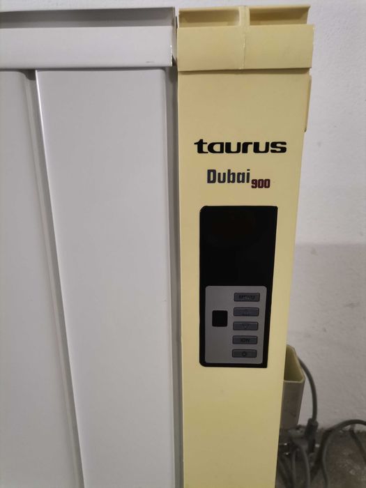 Aquecedor inércia Taurus - Dubai 900w