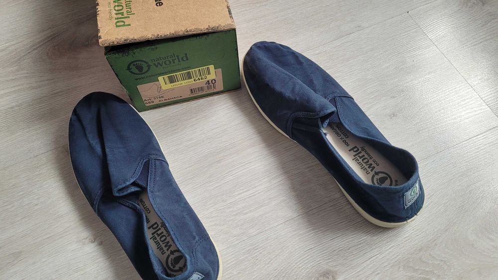 Buty tenisówki Natural World rozmiar 40