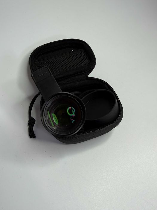 Макролінза Ulanzi на смартфон (ціна знижена через переїзд)