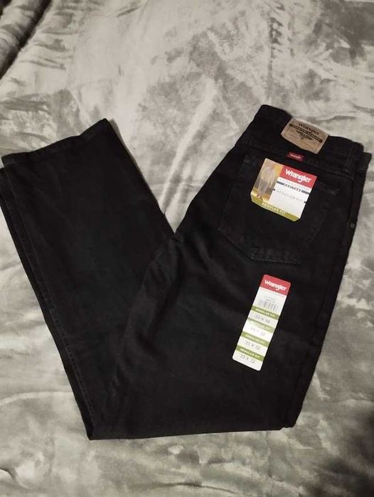 Джинси Wrangler чорні  прямі 32x32, 33x32, оригінал нові
