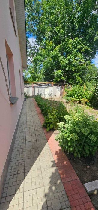 Затишний та міцний будинок у с. Станишівка- повністю готовий до проживання