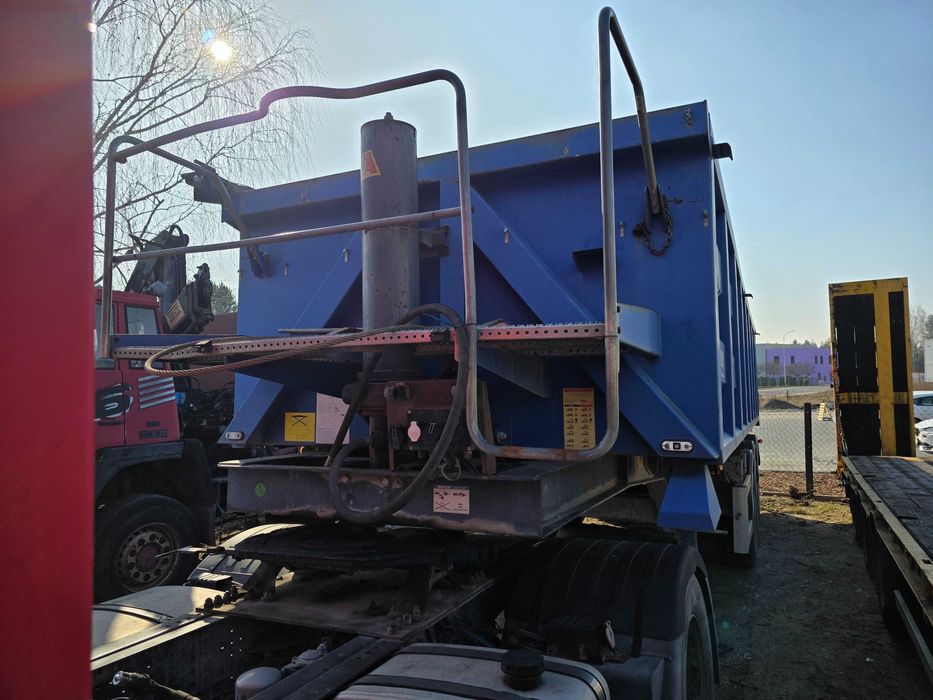 Naczepa wywrotka Wielton 27m3/  2006 rok / stalowa / stan bdb