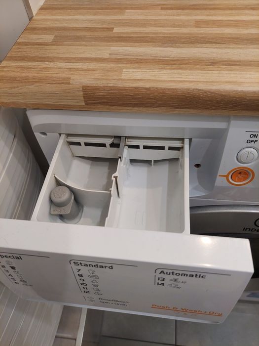 Pralko-suszarka Indesit Innex