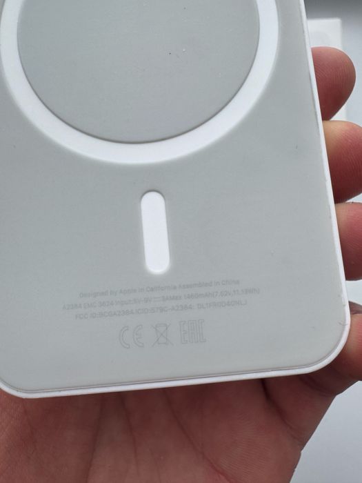 Зовнішній акумулятор PowerBank MagSafe battery Pack 5000 - 10000 mah
