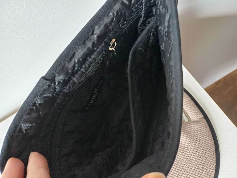 Farbotka Smart Luna Nude Klapka Breloczek Jasna Torebka