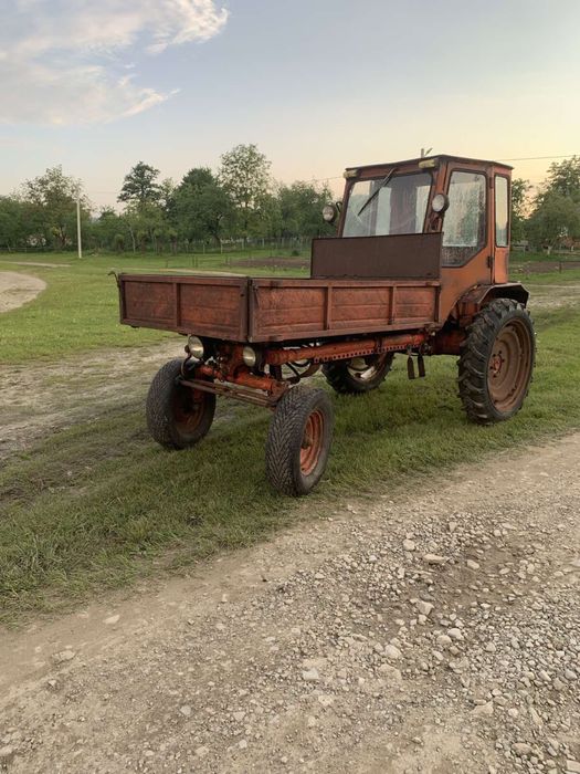 Продам трактор Т 16 в хорошому стані