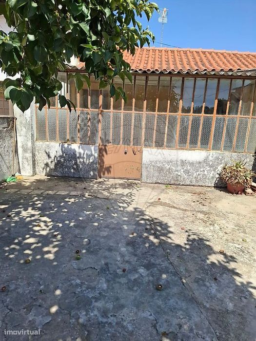Moradia T2 para venda