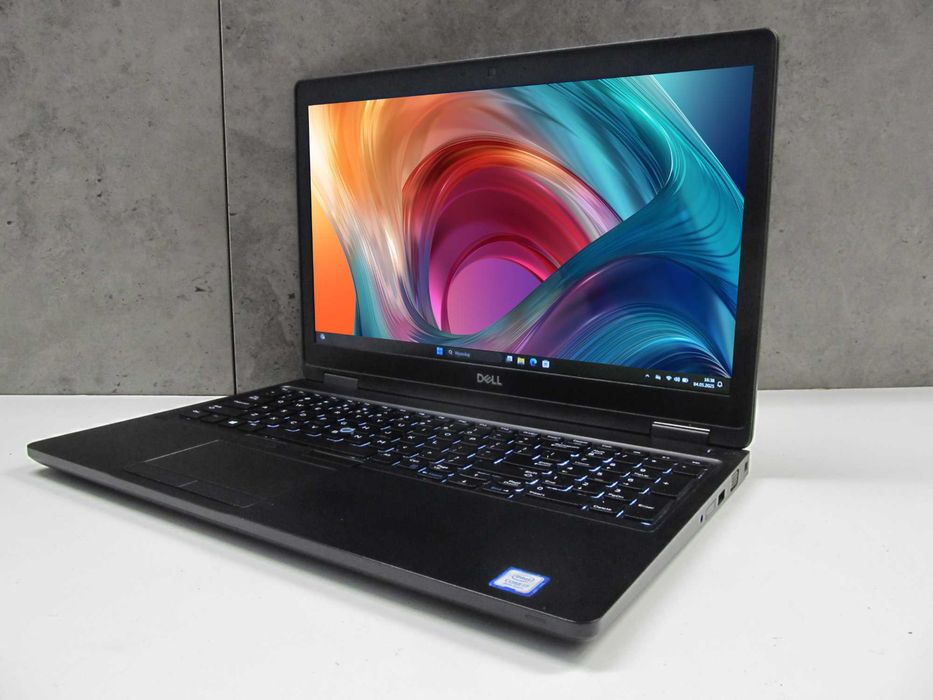 Mocny Dell Latitude 5590 i7 8650U ram 16GB dysk 256SSD FHD IPS Laptop