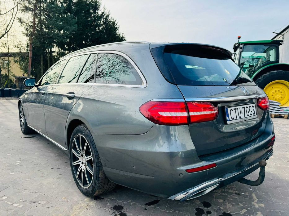 MERCEDES E klasa! 2.0 DIESEL 194 KM! 9G-tronic! 2017 ROK Piękny Zobacz! Jeden właściciel 7 lat!