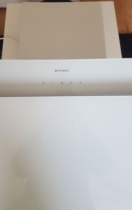 Okap kuchenny, Nowy okap Faber cocktail xs wh 55