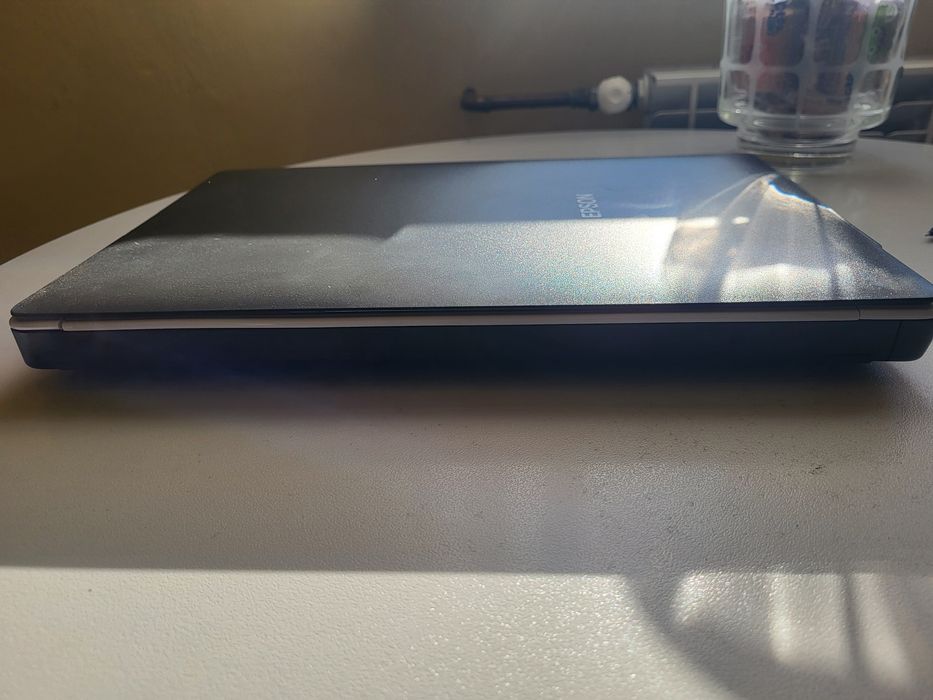 Epson skaner Perfection V19