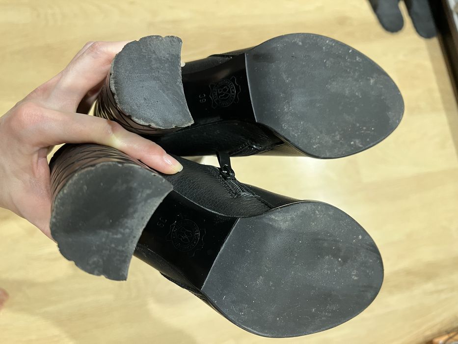 Шкіряні черевики