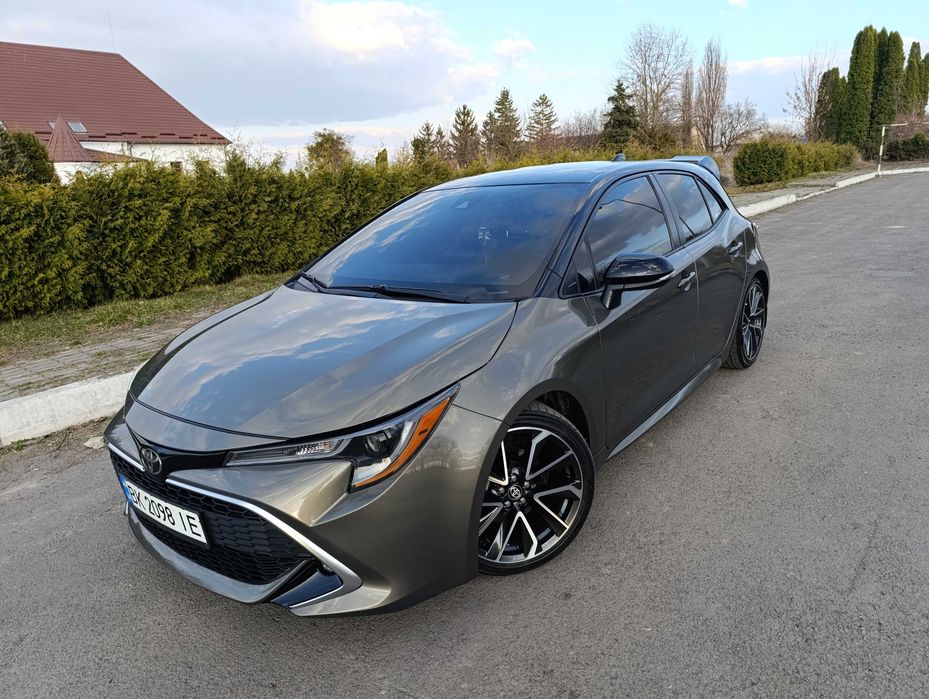 Продам 2.0 Toyota Corolla E210 2020 р. USA хетчбек Тойота Корола