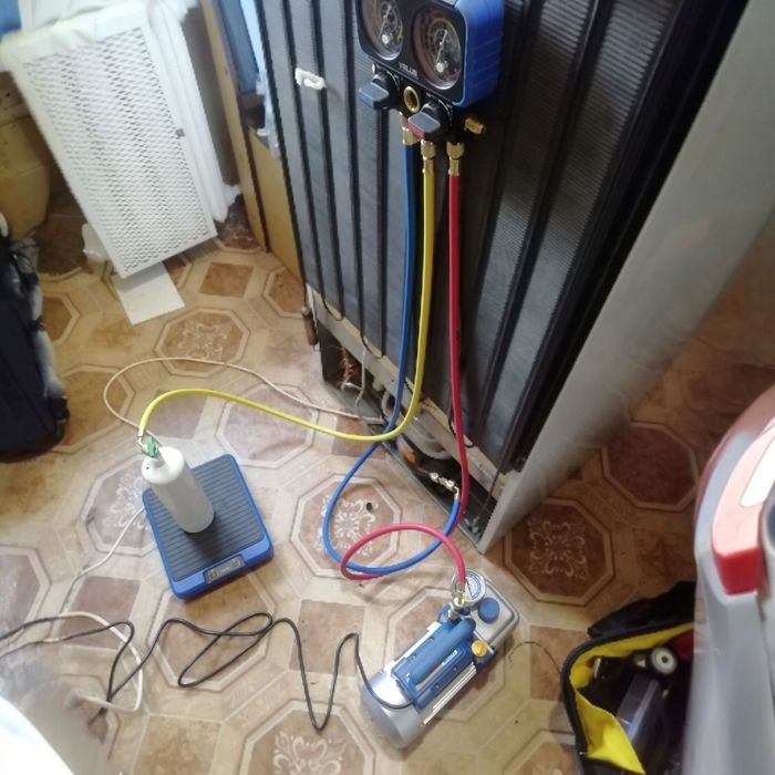 Майстер  холодильників