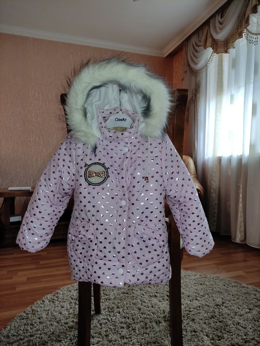 Курточка на овчині для дівчинки 5 р