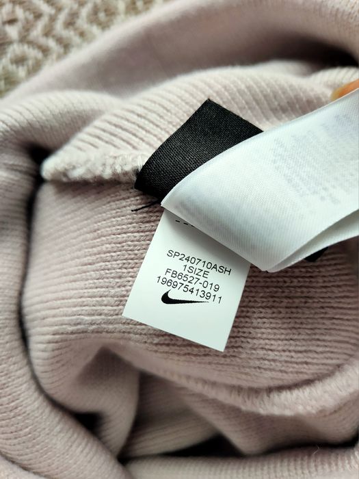 Nike Peak Beanie nowa z metką damska