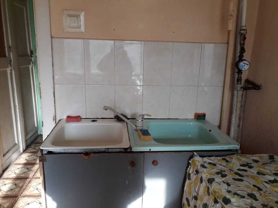 Продам свою коммуну  в Одесской области,город Черноморск.Я собственник