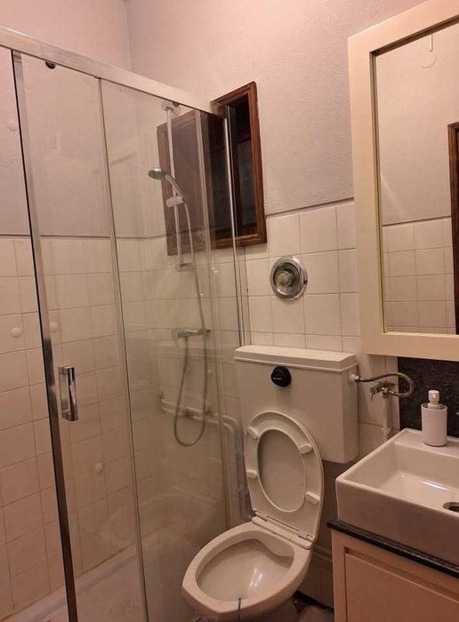 Arrenda-se quarto em Chaves em T4 com excelente localização