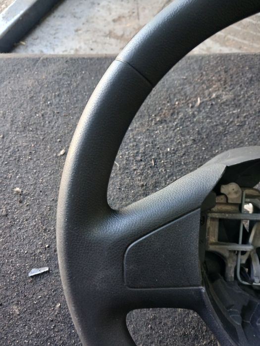 Kierownica multifunkcja Renault Twingo III Trafic III Smart Forfour II