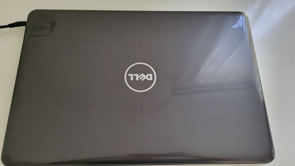 Dell Inspiron 5565 | AMD A10-9600P | 8GB DDR4 | HDD | 15.6"