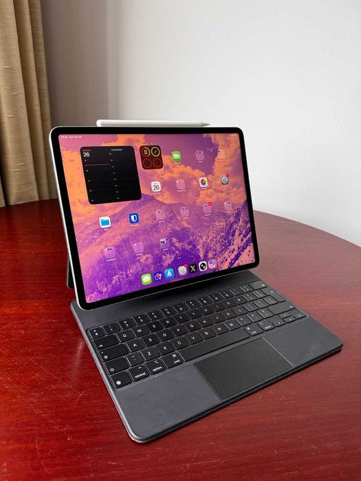 iPad Pro 12.9" (5.ª Ger) M1 | Cellular + Magic Keyboard + Pencil 2