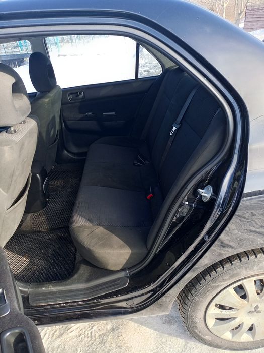 Продам мітсубісі лансер 1,6 газ бензин