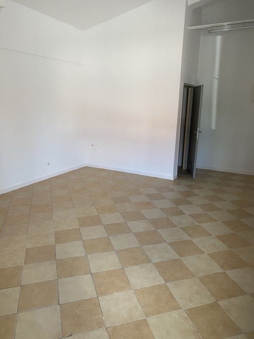 Lokal usługowy obok Actiona