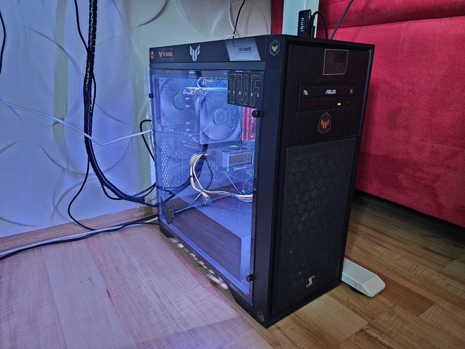 Komputer Stacjonarny i7-7700 16GB RAM DDR4 256GB SSD + 1000 GB SSD - GeForce RTX 4060 8GB