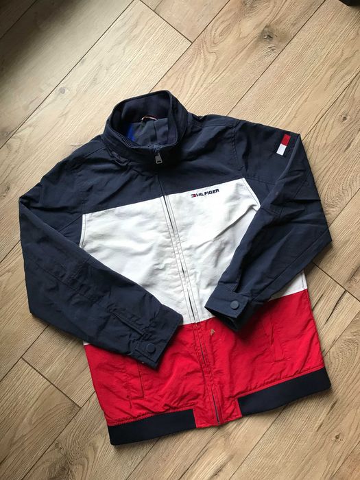 Kurtka lekka Tommy Hilfiger na zamek rozm. S