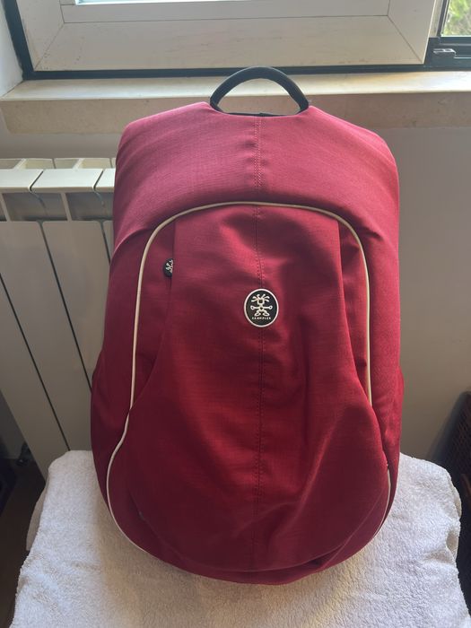Mochila fotográfica Crumpler – vermelha