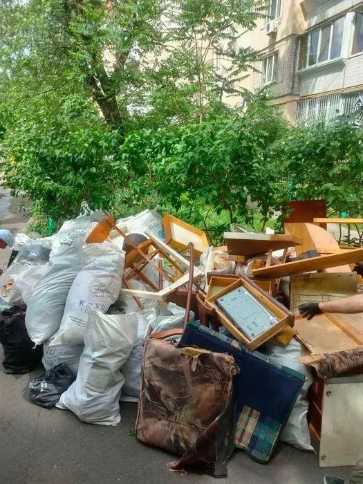Утилізація сміття , гаражів, будь яке сміття