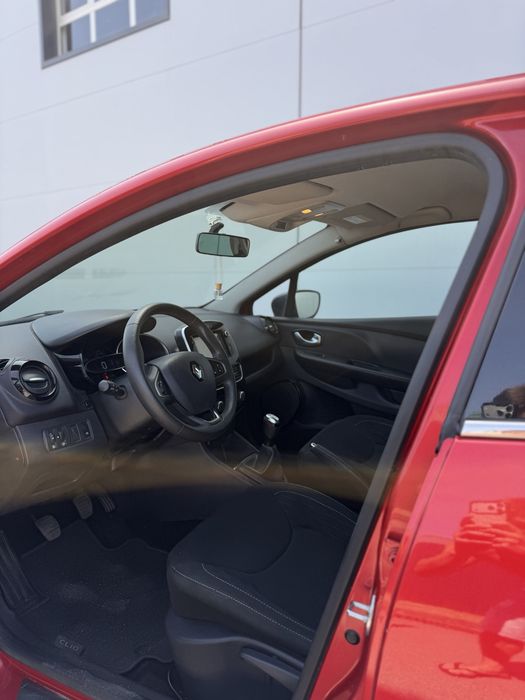 Renault Clio 0.9 - 50.000 km - Nacional - unico dono