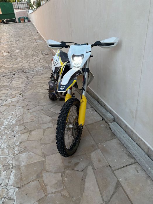 Husquvarna como nova sem nada a fazer 350 4T 2018