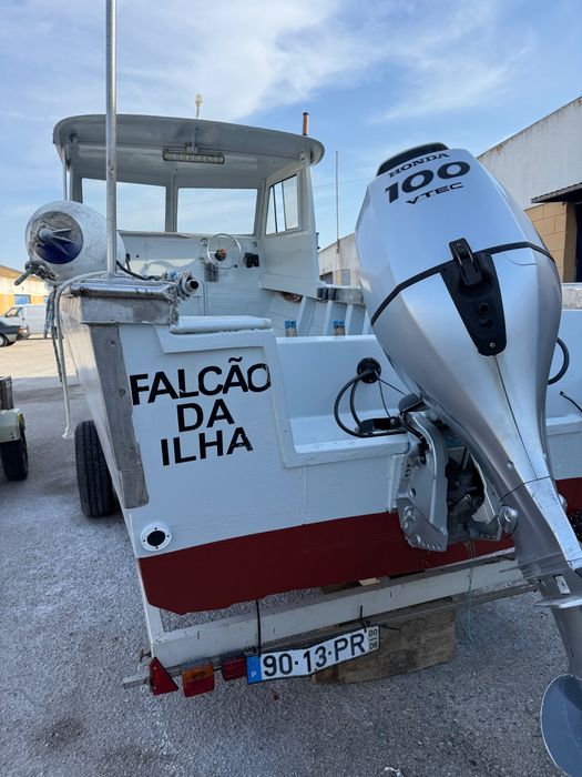 Barco pesca profissional