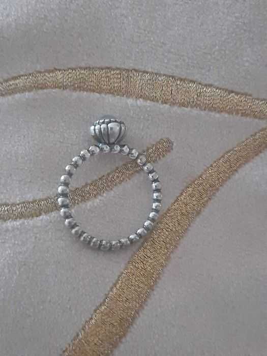 Pierścionek Pandora kwiecień kamień księżycowy r.58