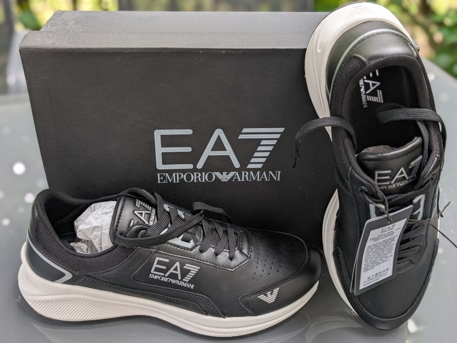 NOWE Buty Sneakersy EA7 Emporio Armani Future Leather Czarne rozm. 43 1/3