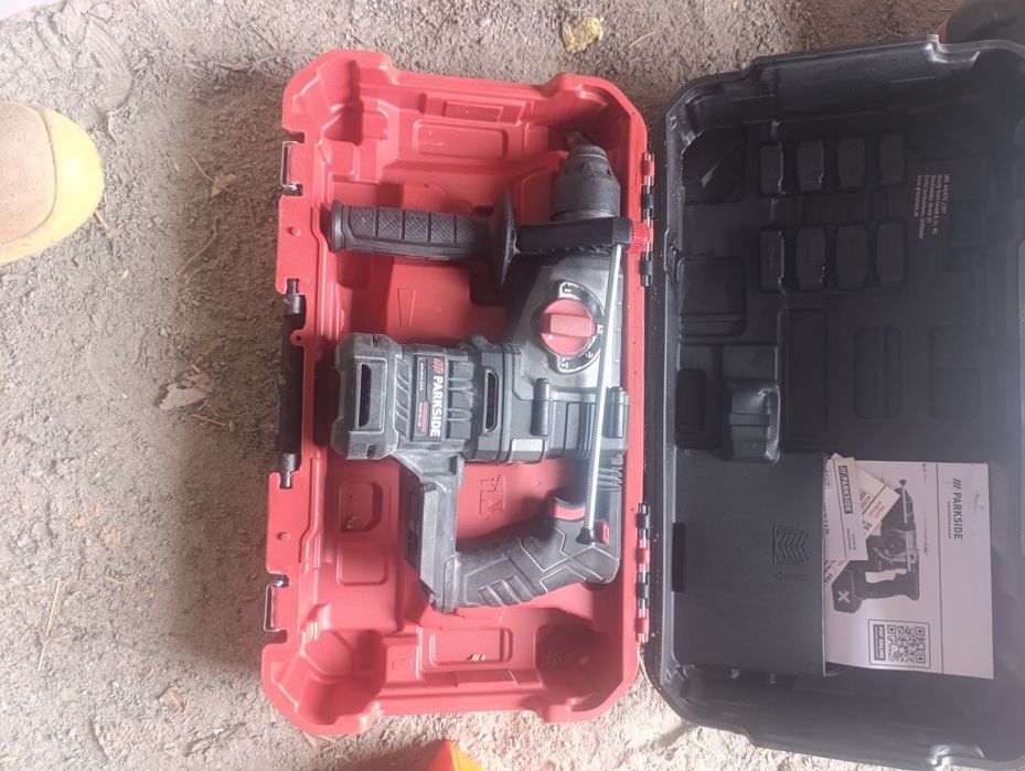 Перфоратор акумуляторний