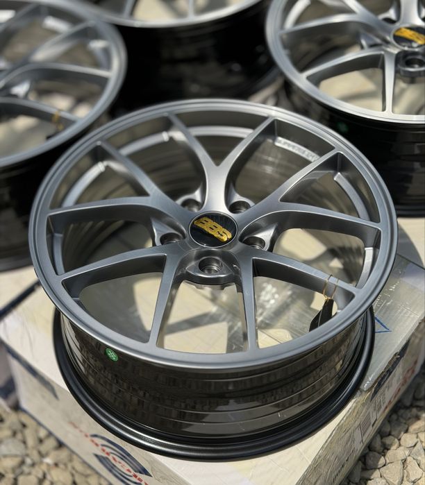Felgi wzór bbs ri-d 18” 5x120 8j BMW