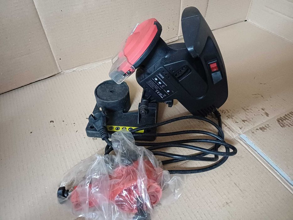 Motosserra Dynamac DM 45 – Usada com Acessórios Incluídos