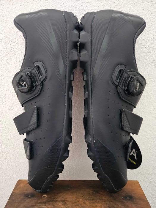 Sapatos BTT Shimano ME4 | XC3 T.44 e 47 *novos*