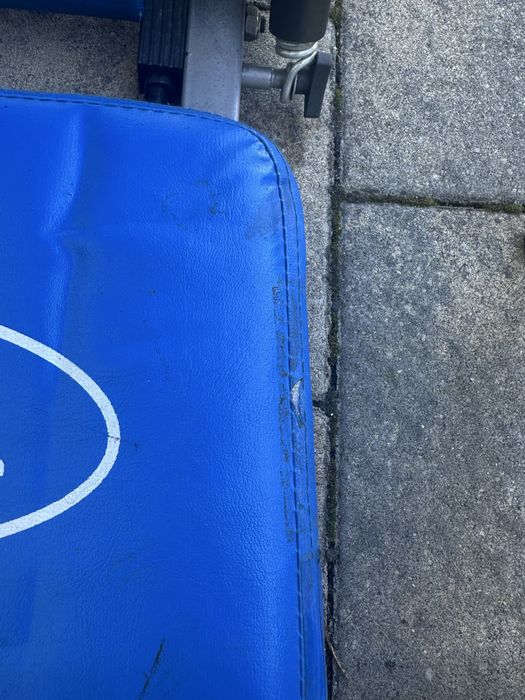 Urządzanie do ćwiczeń brzucha