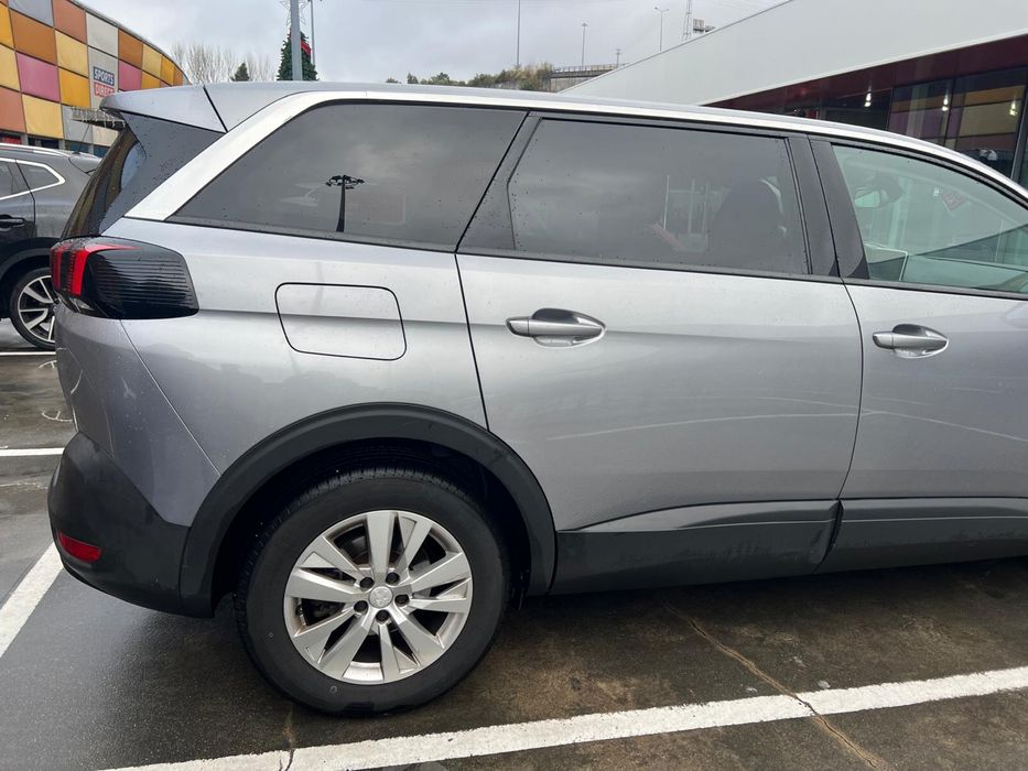 Peugeot 5008 1.5 BlueHDi Active Business 2020 | Caixa Automática | 7 Lugares | Excelente Estado — photo 4