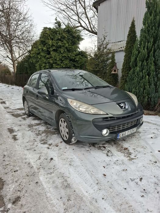 Peugeot 207 1.4 benzyna 2006