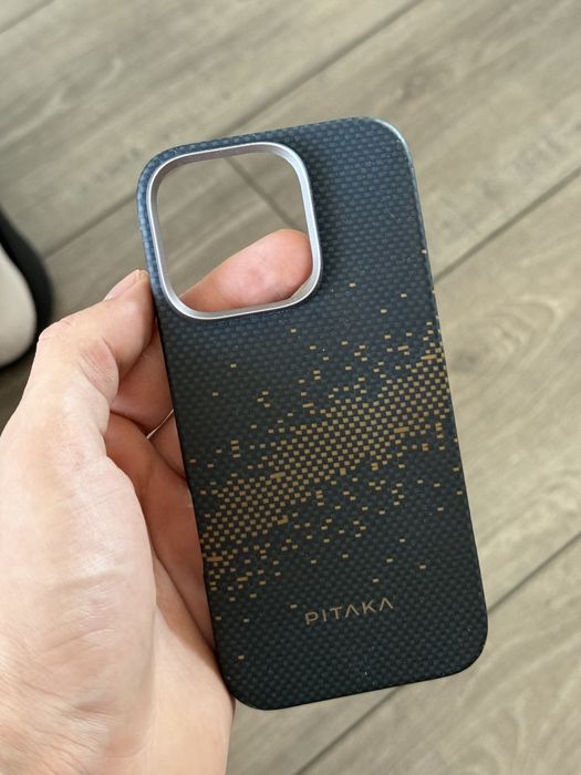 Pitaka iPhone 16pro