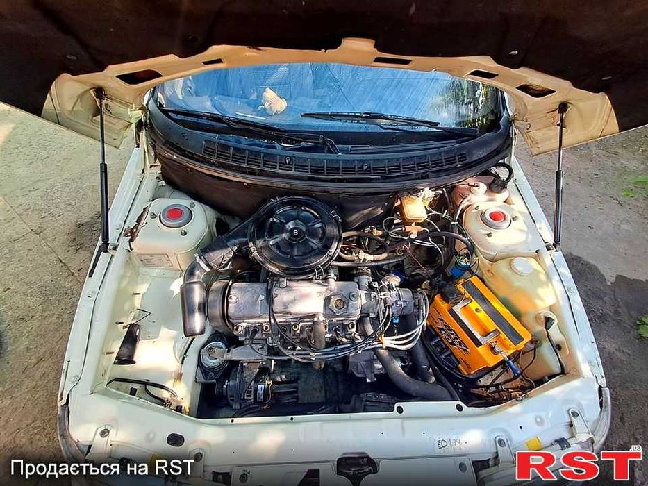 Автомобіль ВАЗ-2110