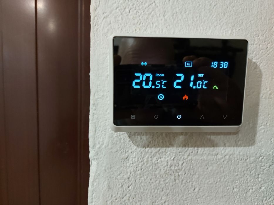 Sterownik kotła gazowego/ pompy ciepła bezprzewodowy Wi-Fi  Tuya 3A