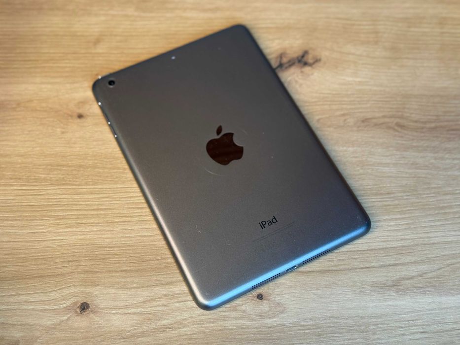 Tablet Apple iPad mini 2 generacji 32 GB bat: 90% + GW 3 msc