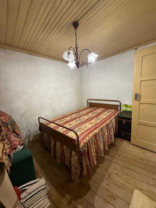 Casa T2 em Unhais-o-Velho: Projeto de Recuperação com Vistas + Terreno