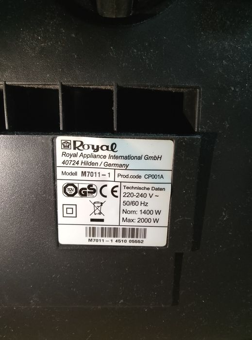 Odkurzacz Dirt Devil skuppy model M7011-1 moc 2000W