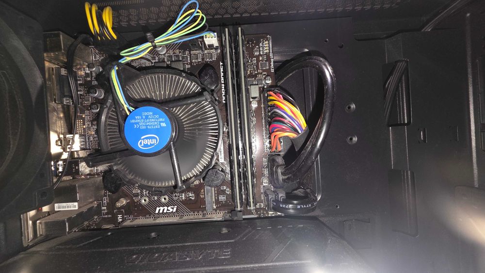 Komputer do GIER X-KOM i5/GTX 1660. 16GB RAM, 1.2TB dyski